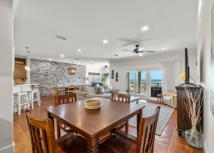 Delightful Escape With Direct Access Wifi Furnished Deck & Full Kitchen * Gulf Shores